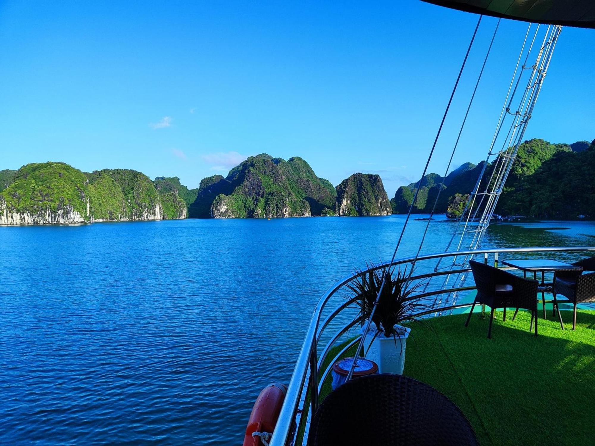 Venezia Cruises Ha Long Exterior foto