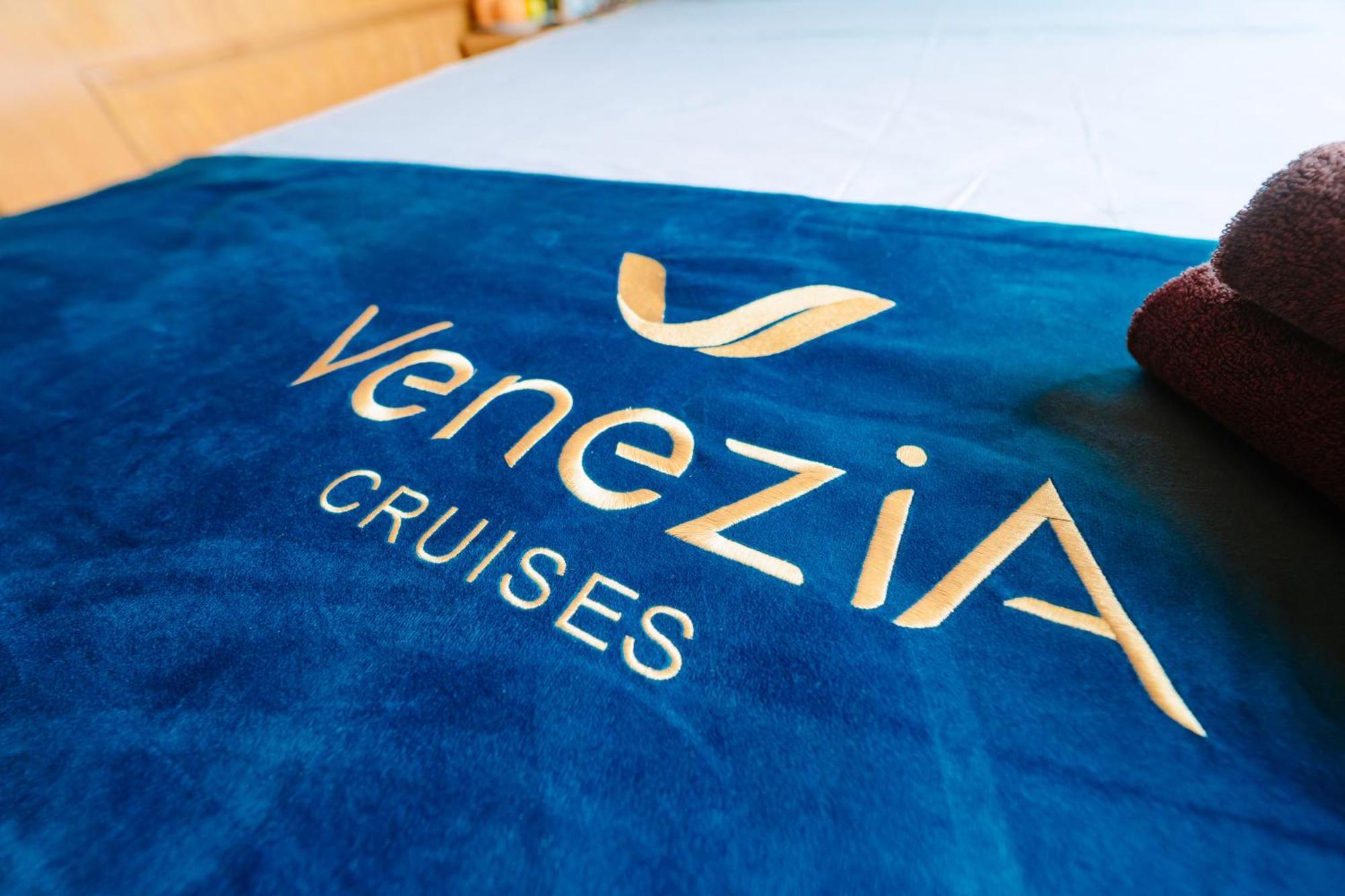 Venezia Cruises Ha Long Exterior foto