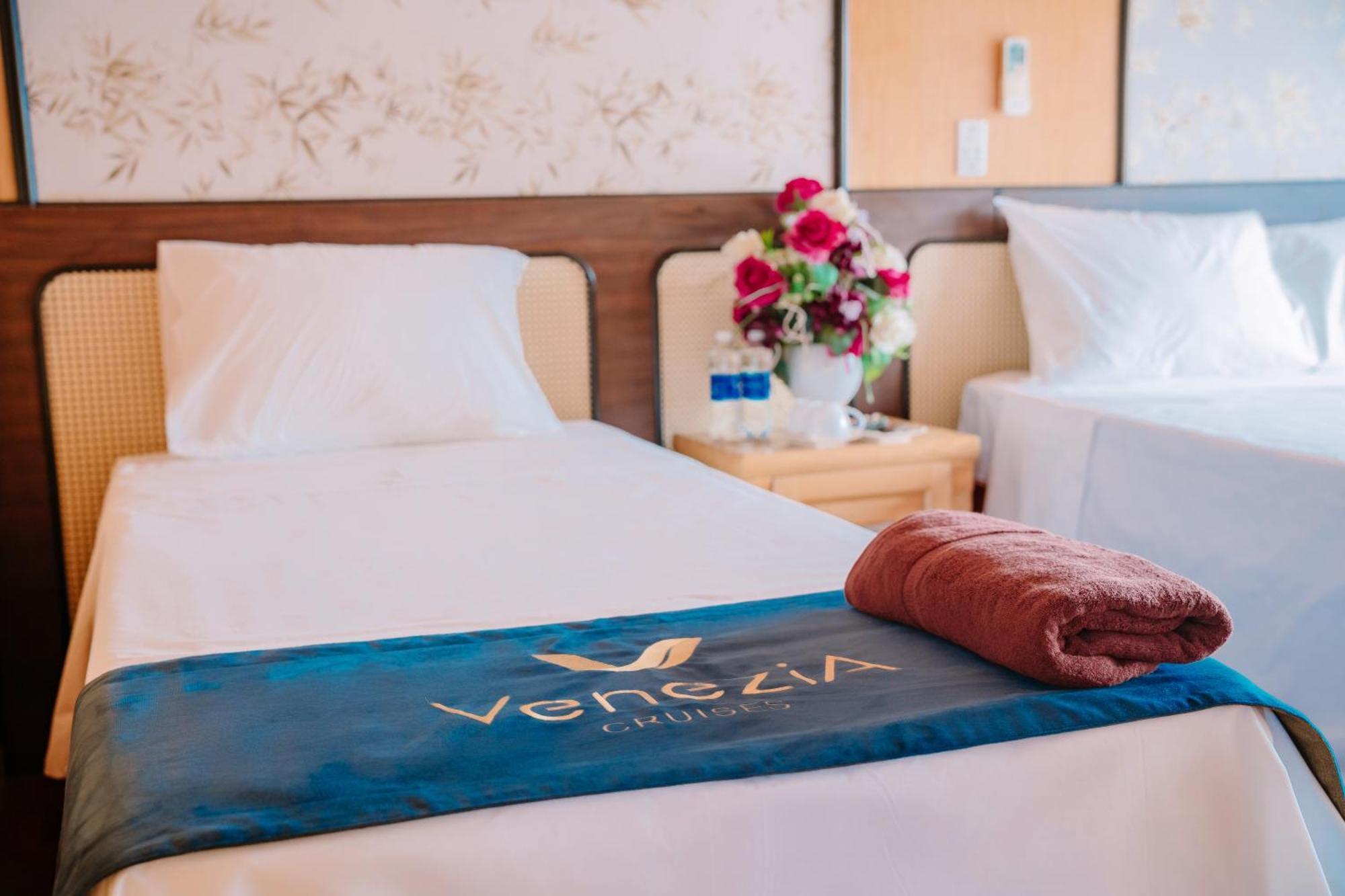 Venezia Cruises Ha Long Exterior foto